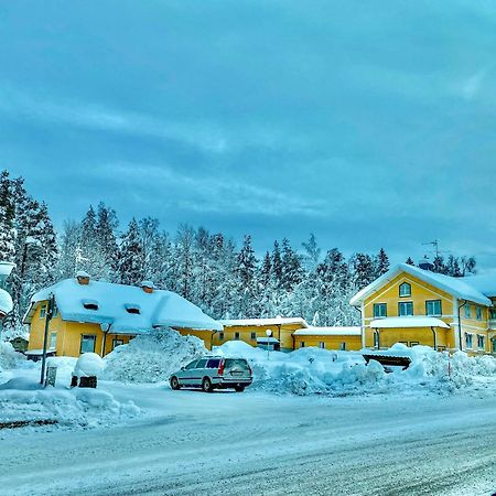 Lokatten Waerdshus Los Экстерьер фото